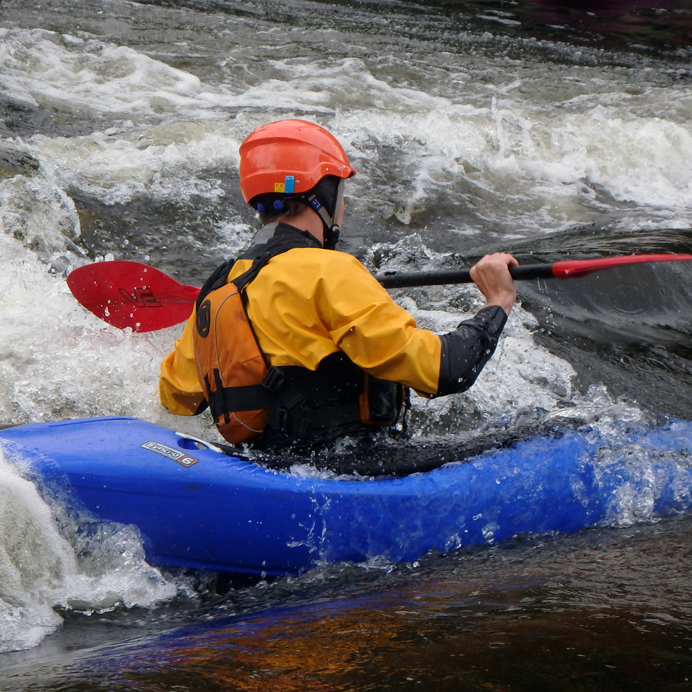 Learn to kayak